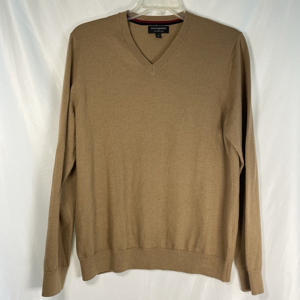Banana Republic Merino Wool V-Neck Sweater Soft Knit Tan Large Long Sleeve Comfy